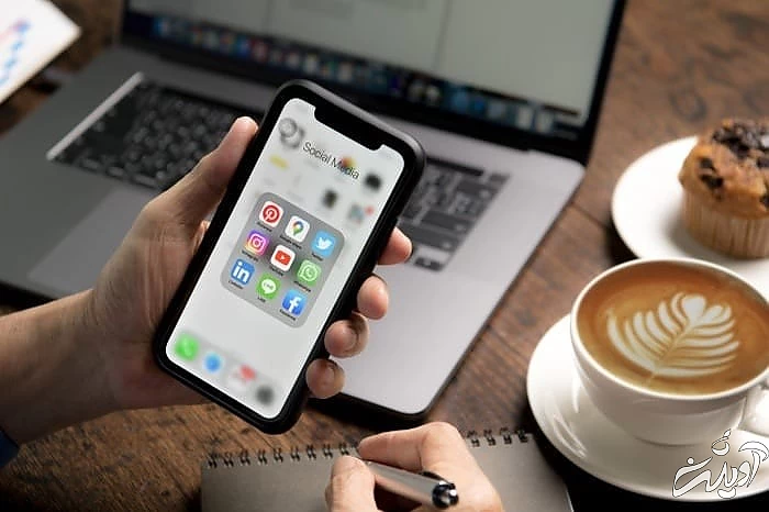 کار کردن با موبایل موبایل